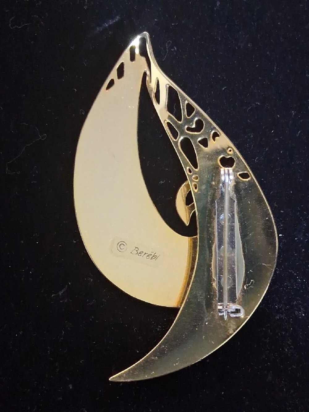 Berebi Gold With Black Enamel Sculptural Art Nouveau Modernist 1980s Brooch